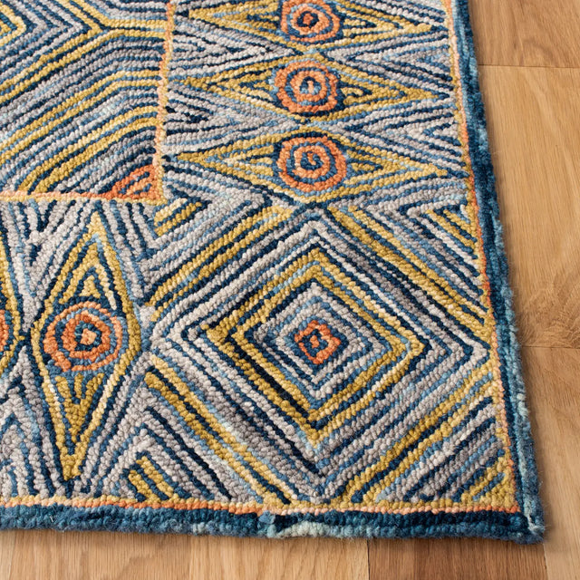 Safavieh Micro-Loop 4'-0" x 6'-0" Rug in Green / Blue