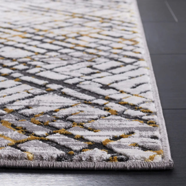 Safavieh Amelia 4'-5" x 6'-5" Rug in Grey / Gold