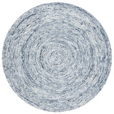 Safavieh Ikat 6'-0" x 6'-0" Rug in Silver / Grey
