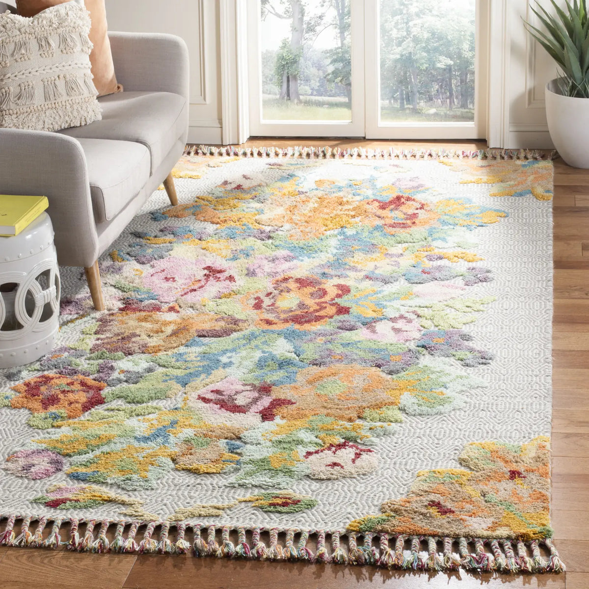 Safavieh Kenya 6'-0" x 9'-0" Rug in Orange / Light Grey
