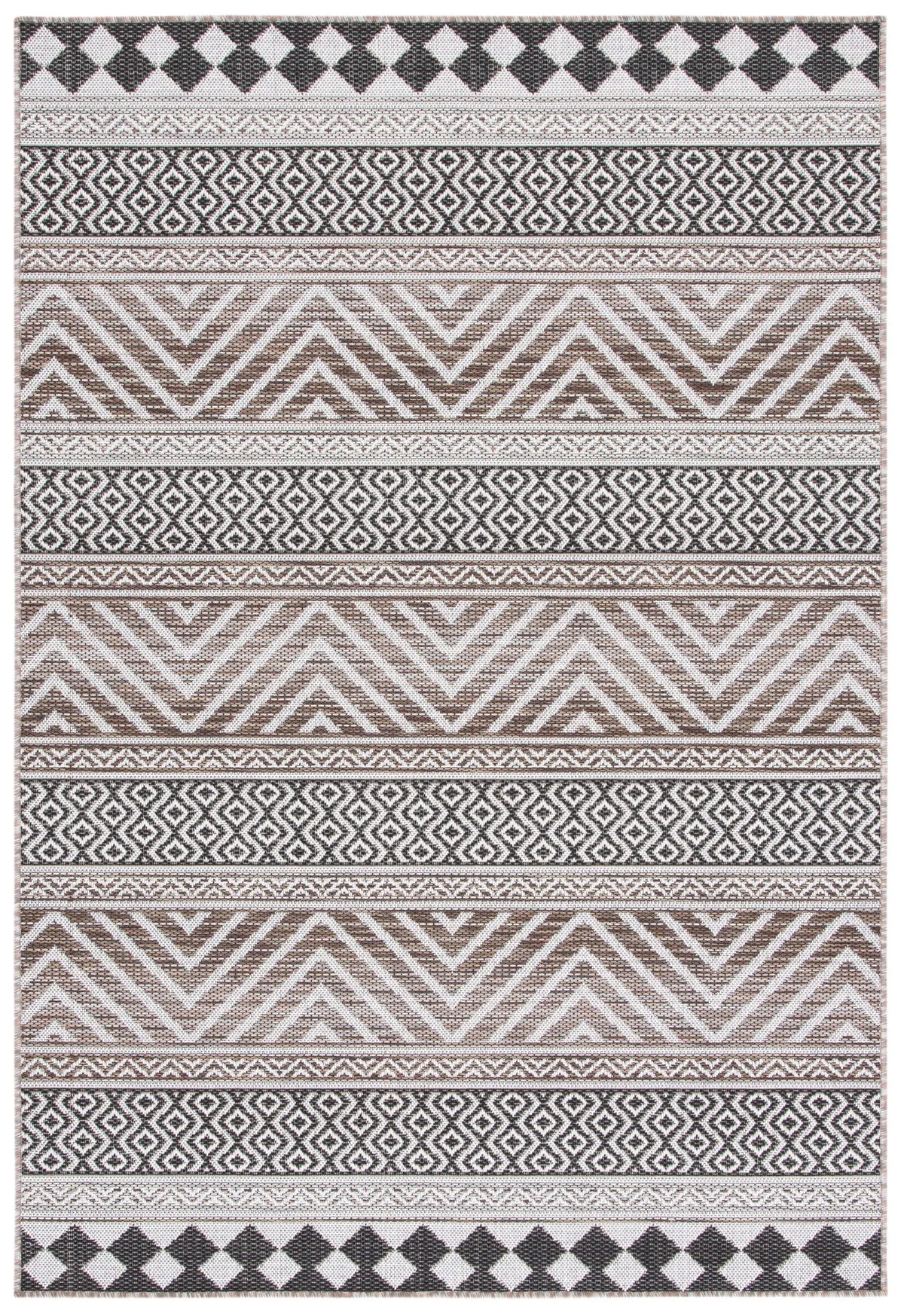 Safavieh Havana 4'-5" x 6'-5" Rug in Light Brown / Black