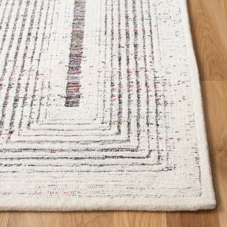 Safavieh Metro 4'-0" x 6'-0" Rug in Red / Ivory
