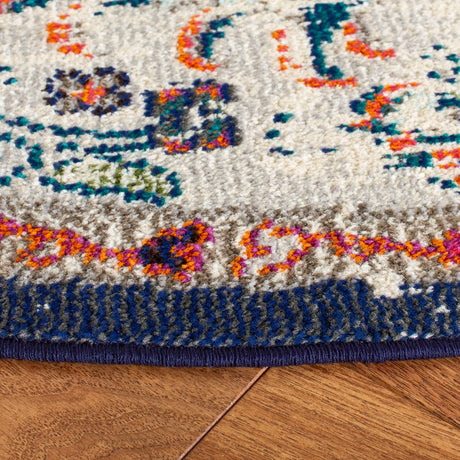 Safavieh Madison 5'-0" x 5'-0" Rug in Beige / Black