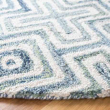 Safavieh Marquee 6'-0" x 6'-0" Rug in Ivory / Blue