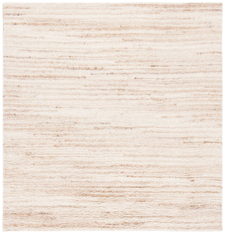 Safavieh Casablanca 6'-0" x 6'-0" Rug in Beige / Ivory