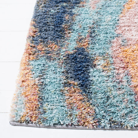 Safavieh Calista 4'-5" x 6'-5" Rug in Gold / Aqua