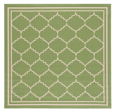 Safavieh Courtyard 6'-7" x 6'-7" Rug in Green / Beige