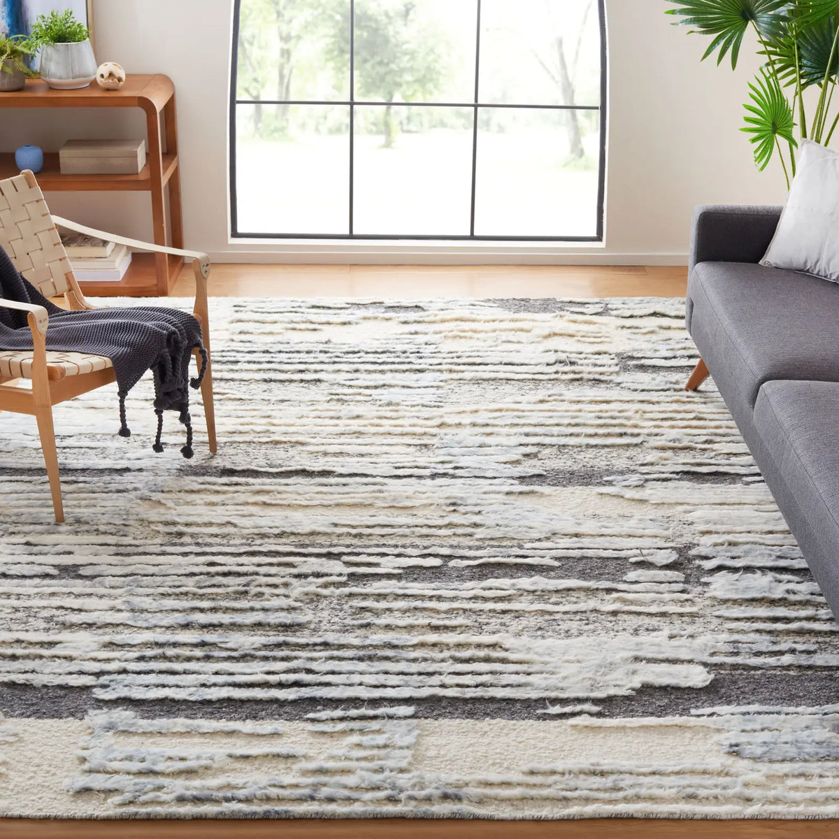 Safavieh Tribeca 10'-0" x 14'-0" Rug in Blue / Grey