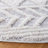 Safavieh Marrakesh 6'-7" x 6'-7" Rug in Beige / Grey