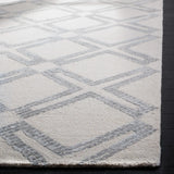Safavieh Bellagio 5'-0" x 8'-0" Rug in Ivory / Silver