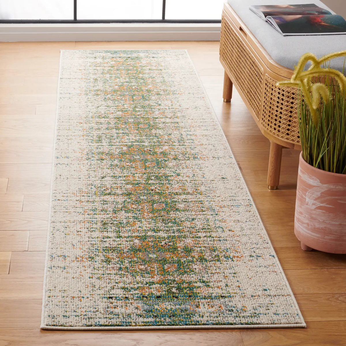 Safavieh Monaco 2'-2" x 8'-0" Rug in Green / Ivory