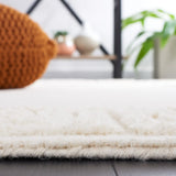 Safavieh Metro 5'-0" x 8'-0" Rug in Ivory