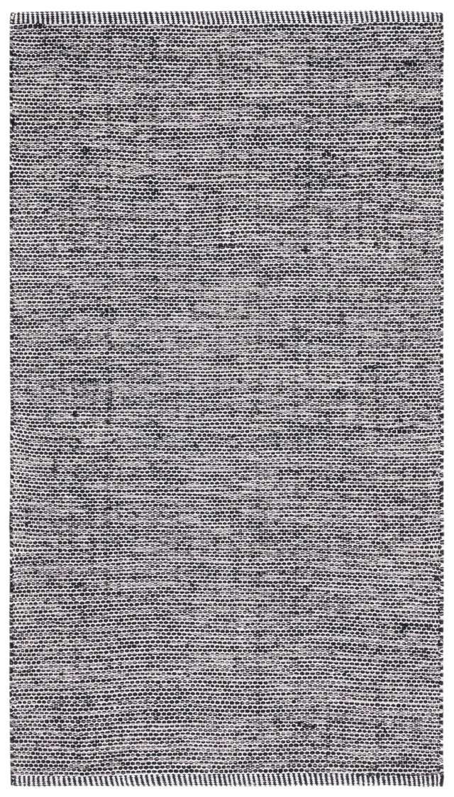 Safavieh Montauk 2'-0" x 3'-0" Rug in Black / Ivory