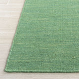 Safavieh Kilim 4'-0" x 6'-0" Rug in Green