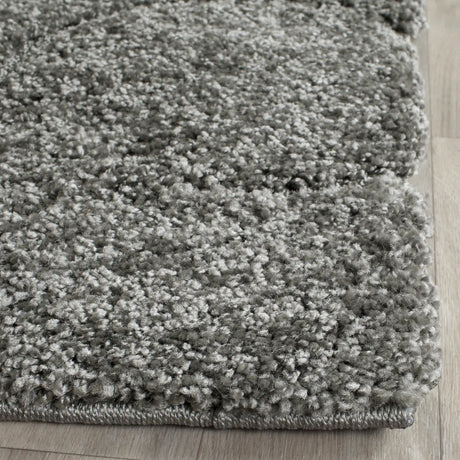 Safavieh Florida Shag 6'-0" x 9'-0" Rug in Grey / Beige