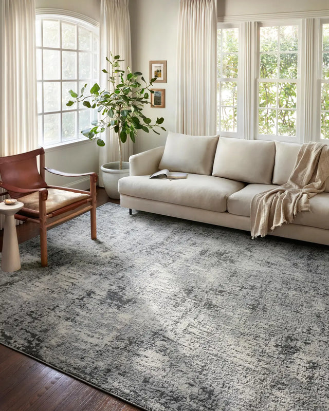 Loloi Austen Aus-01 Pebble/Charcoal Rugs - room scene 1