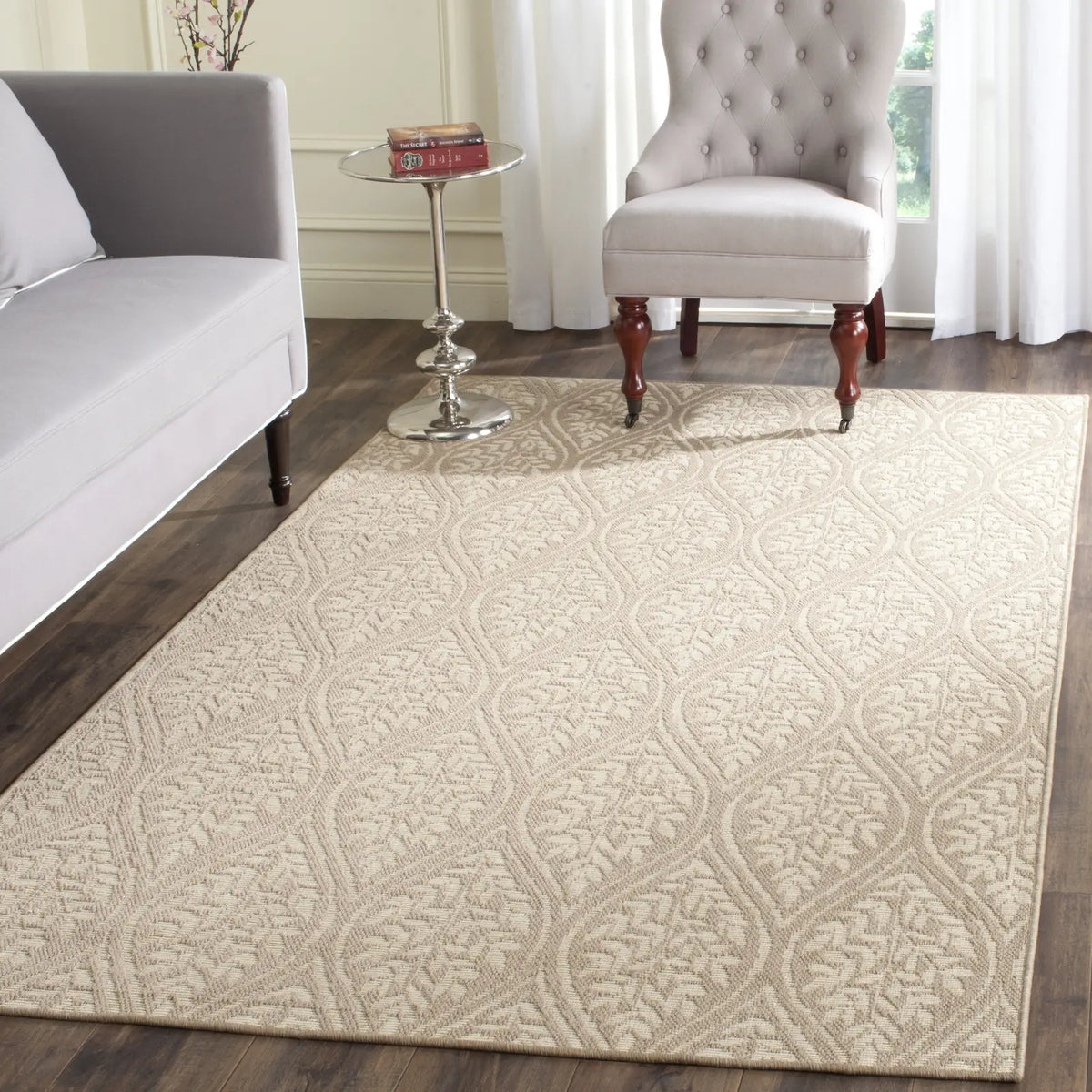 Safavieh Palm Beach 4'-0" x 6'-0" Rug in Sand / Natural