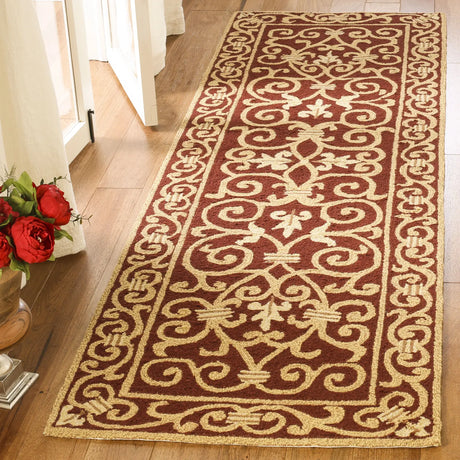 Safavieh Chelsea 2'-6" x 10'-0" Rug in Burgundy