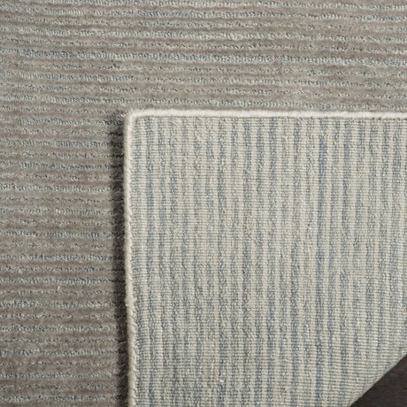 Safavieh Mirage 6'-0" x 9'-0" Rug in Grey