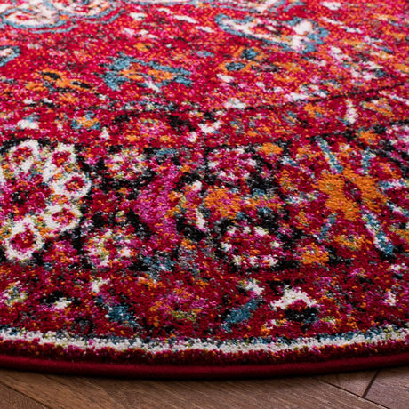 Safavieh Vintage Hamadan 5'-3" x 5'-3" Rug in Red / Multi