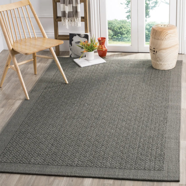 Safavieh Palm Beach 4'-0" x 6'-0" Rug in Ash