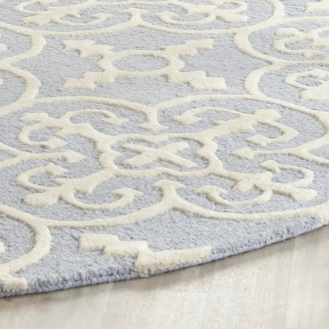 Safavieh Cambridge 6'-0" x 6'-0" Rug in Light Blue / Ivory