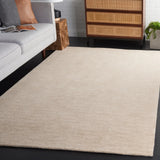 Safavieh Himalaya 4'-0" x 6'-0" Rug in Beige