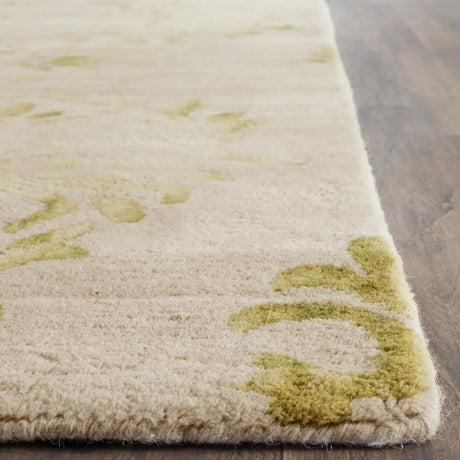 Safavieh Dip Dye 2'-3" x 6'-0" Rug in Beige / Green