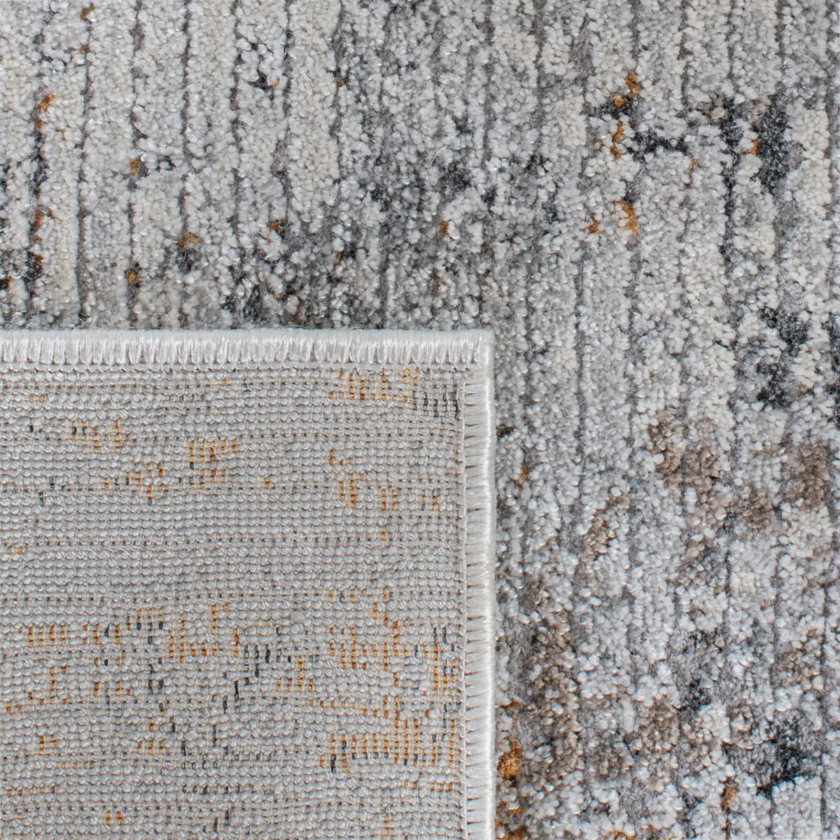 Safavieh Princeton 5'-3" x 7'-7" Rug in Grey