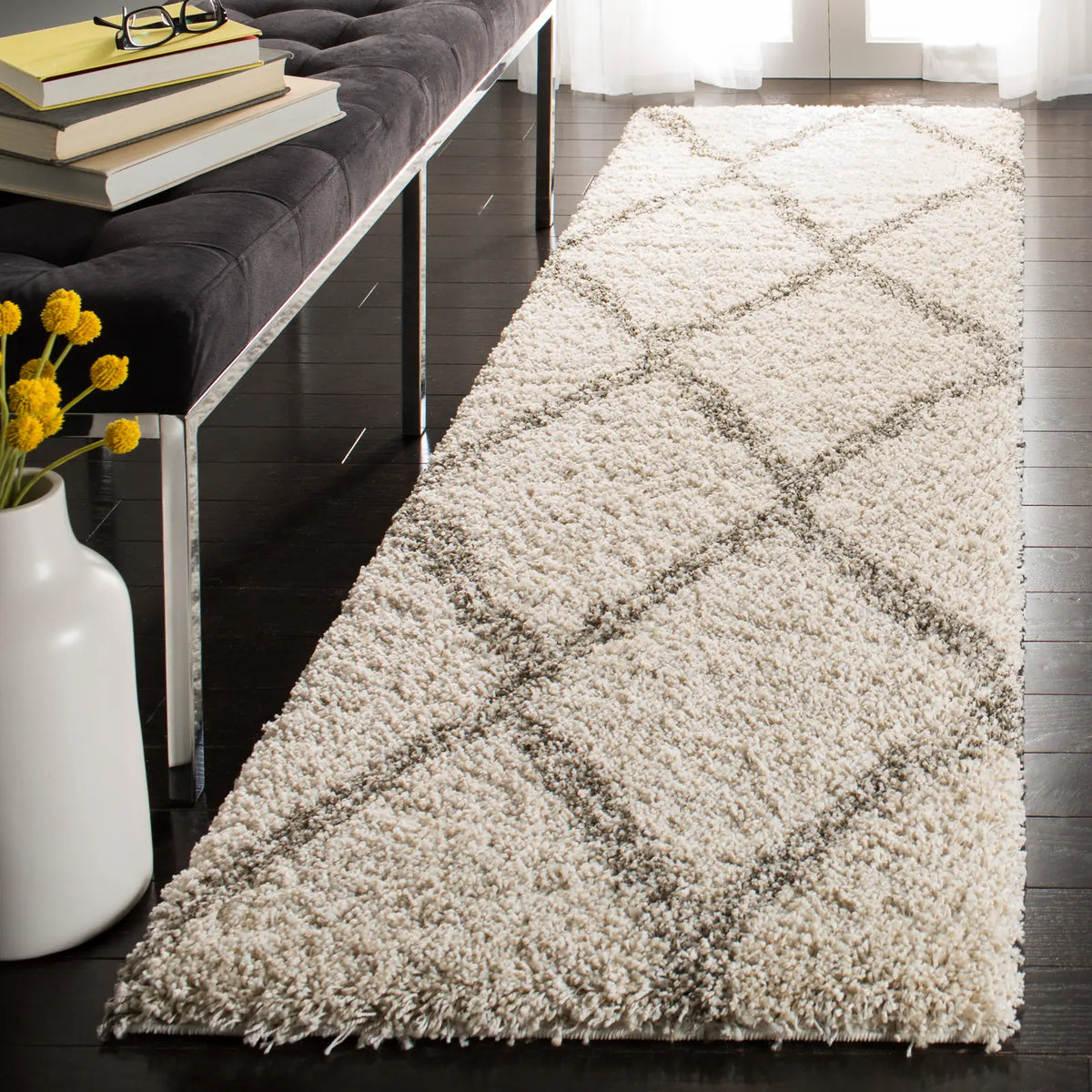Safavieh Hudson Shag 2'-3" x 8'-0" Rug in Ivory / Grey