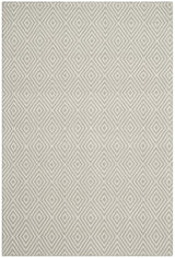 Safavieh Wilton 4'-0" x 6'-0" Rug in Light Grey / Ivory