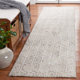 Safavieh Ebony 2'-3" x 9'-0" Rug in Beige / Ivory