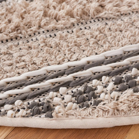 Safavieh Natura 6'-0" x 6'-0" Rug in Beige / Grey