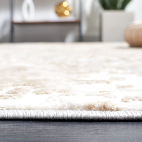 Safavieh Lagoon 4'-0" x 6'-0" Rug in Grey / Gold