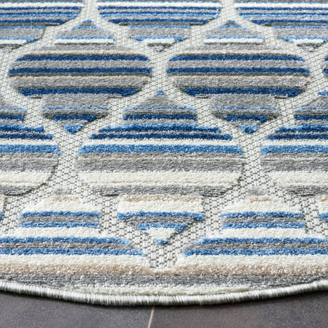 Safavieh Cabana 5'-3" x 5'-3" Rug in Blue / Grey
