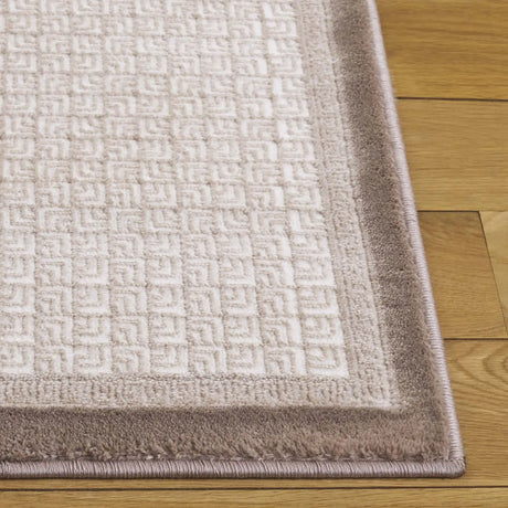 Safavieh Prestige 4'-0" x 6'-0" Rug in Ivory / Brown