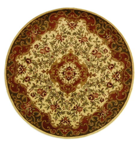 Safavieh Classic 8'-0" x 8'-0" Rug in Ivory / Green
