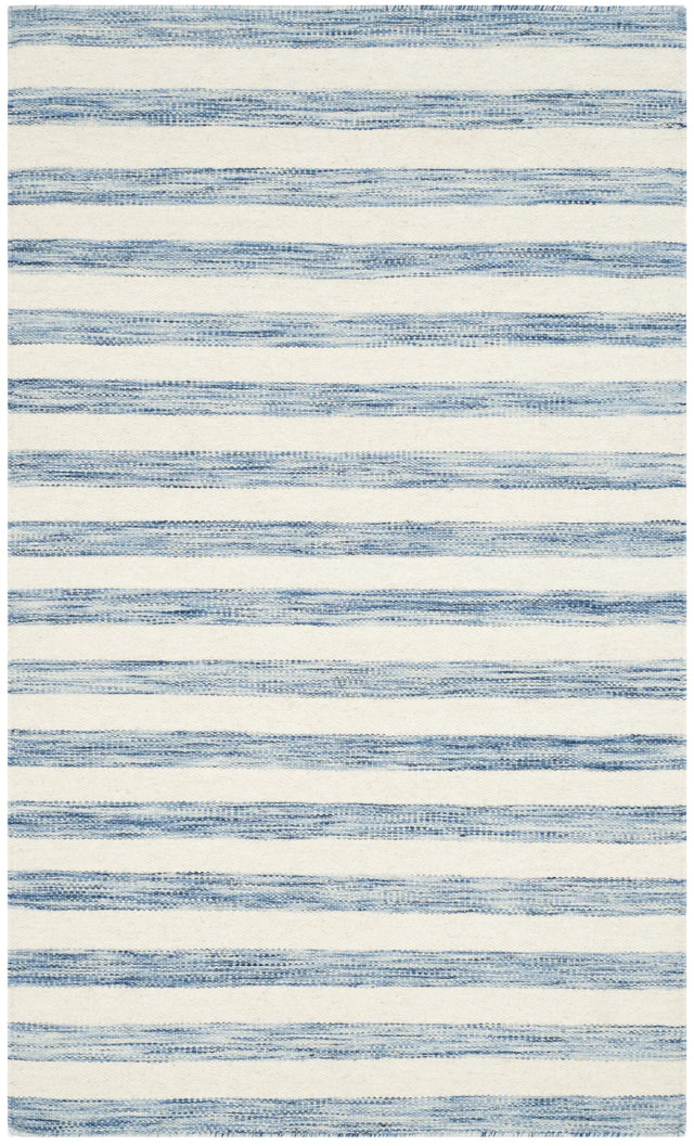 Safavieh Dhurries 3'-0" x 5'-0" Rug in Blue / Ivory