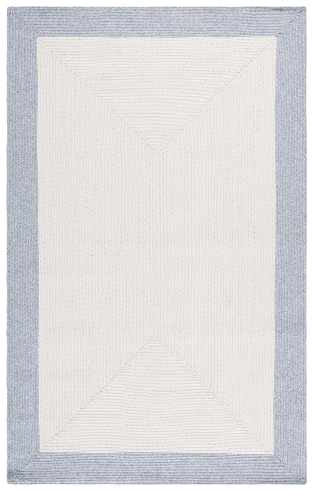 Safavieh Braided 4'-0" x 6'-0" Rug in Ivory / Grey