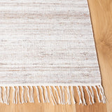 Safavieh Kilim 5'-0" x 8'-0" Rug in Ivory / Brown