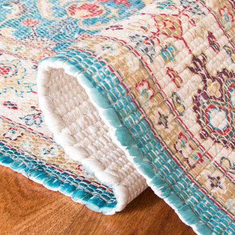 Safavieh Saffron 4'-0" x 6'-0" Rug in Navy / Creme