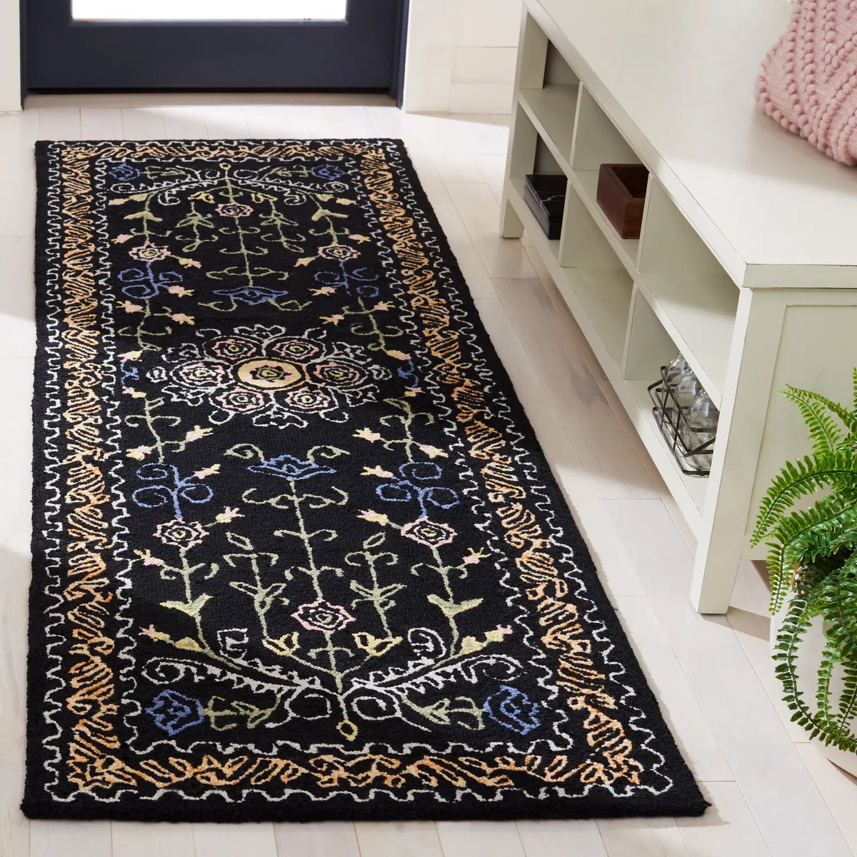Safavieh Micro-Loop 2'-3" x 11'-0" Rug in Black / Green