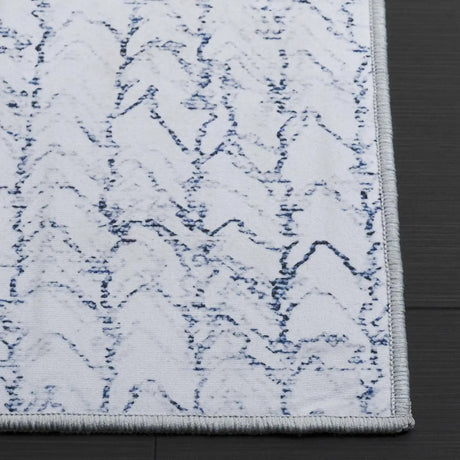 Safavieh Tacoma 4'-0" x 6'-0" Rug in Grey / Blue
