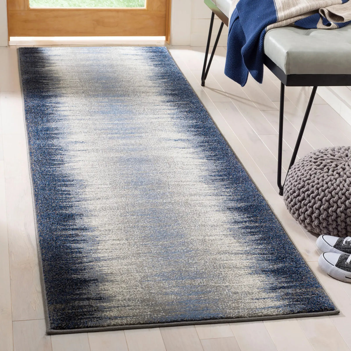 Safavieh Galaxy 2'-3" x 8'-0" Rug in Blue / Navy