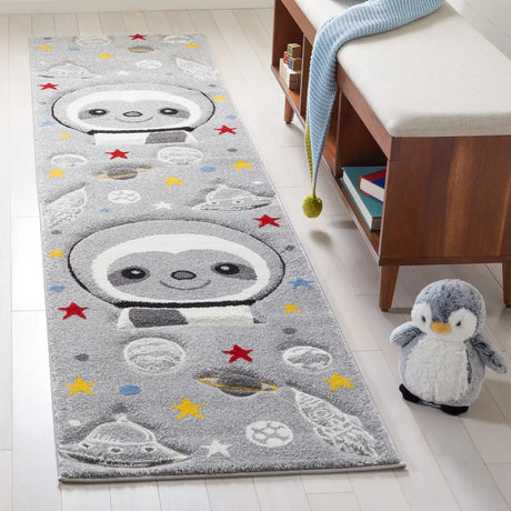 Safavieh Carousel Kids 100 2'-0" x 8'-0" Rug in Grey / Ivory