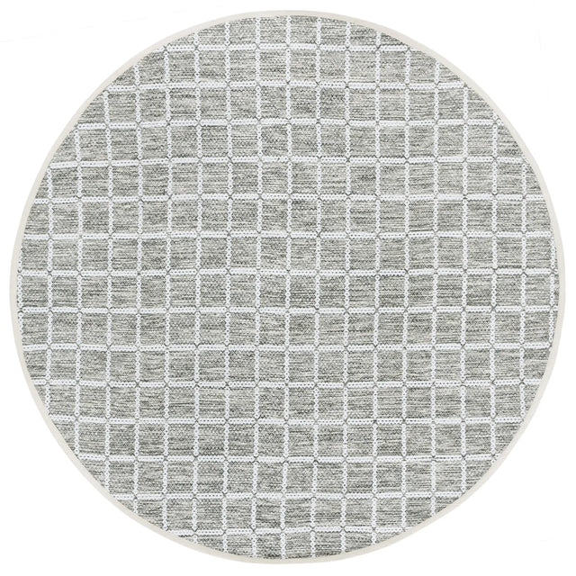 Safavieh Montauk 6'-0" x 6'-0" Rug in Green / Ivory