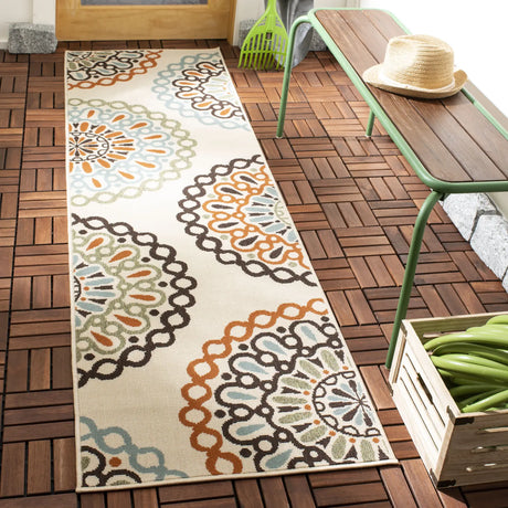 Safavieh Veranda 2'-3" x 10'-0" Rug in Cream / Terracotta