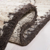 Safavieh Kenya 5'-0" x 8'-0" Rug in Natural / Multi