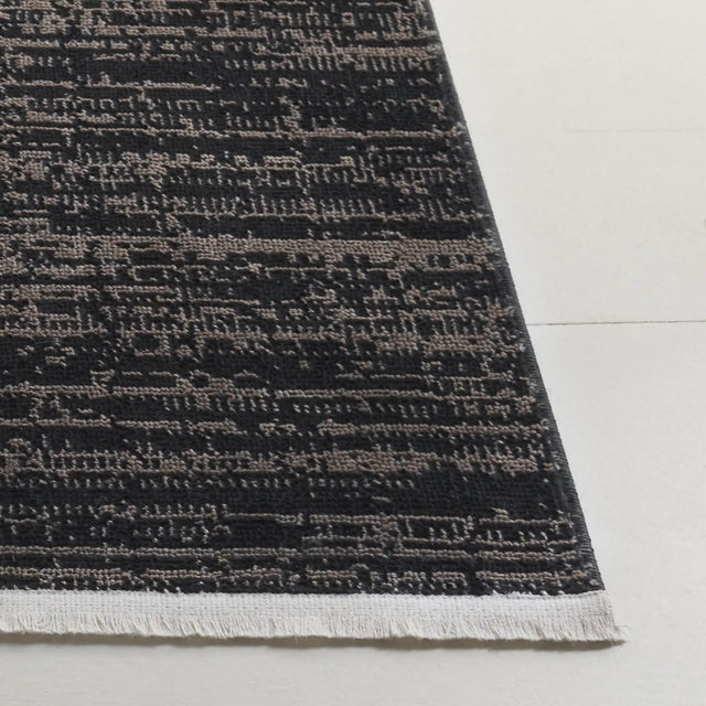Safavieh Mila 4'-0" x 6'-0" Rug in Brown / Black