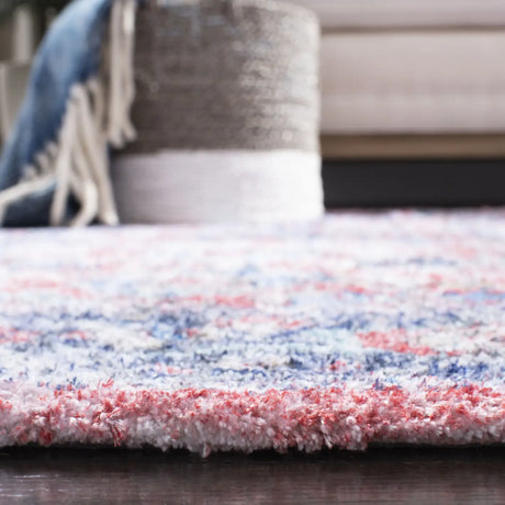 Safavieh Saffron 4'-0" x 6'-0" Rug in Rust / Blue